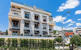 Hotel Eden